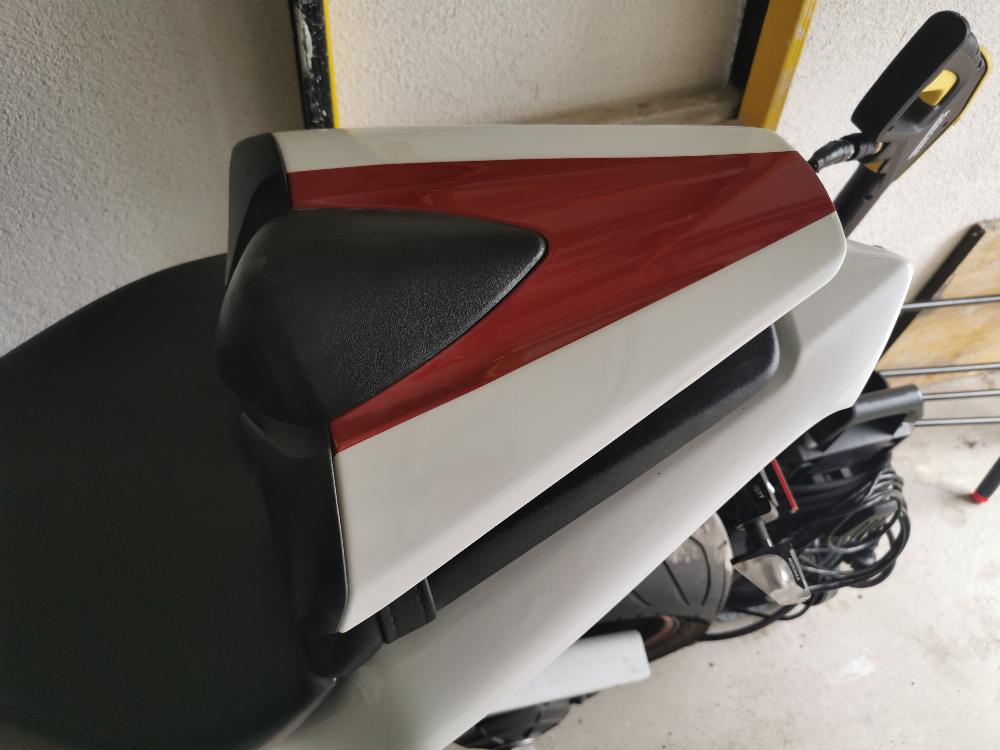 Motorrad verkaufen Honda CB 1000r Ankauf